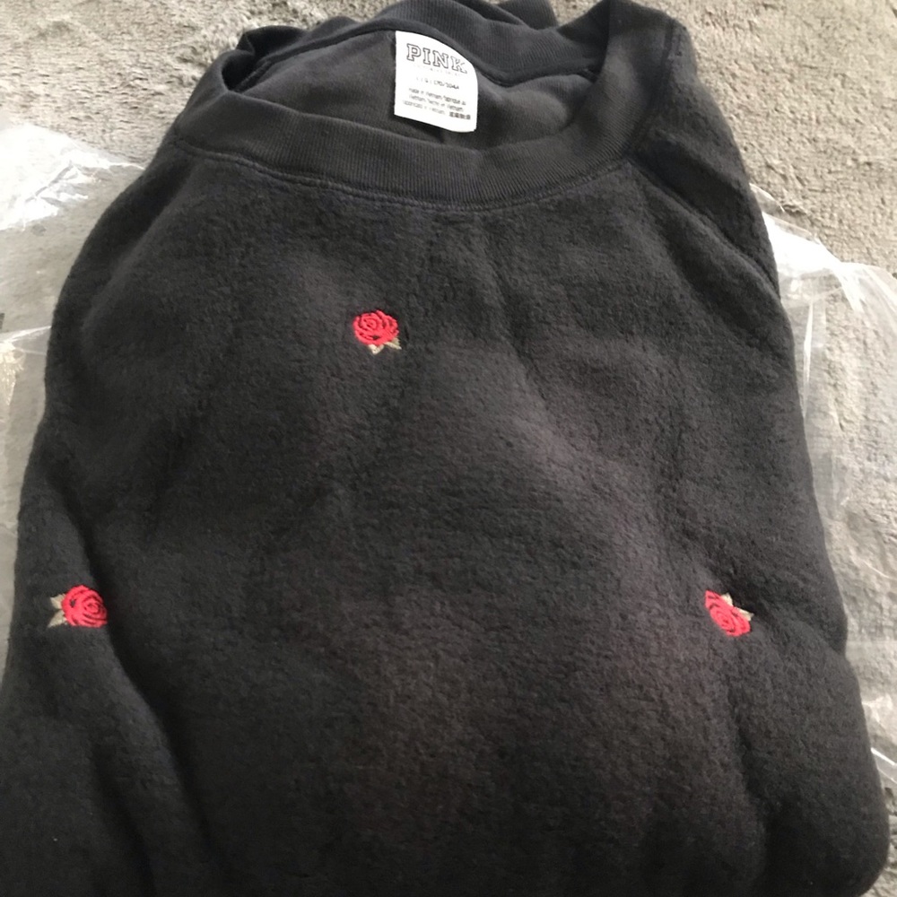 Vs pink fleece sweatshirt new sz l